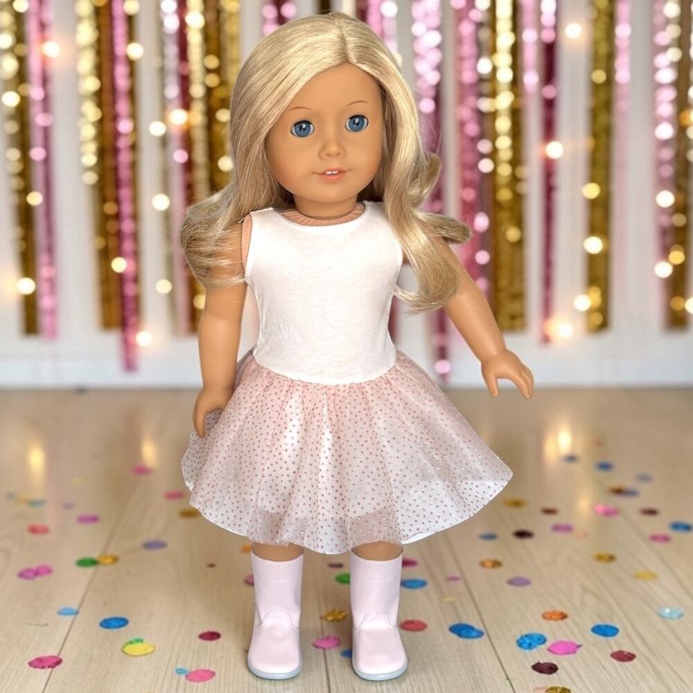 American Girl Truly Me JLU #22 Doll with Winter Sparkles & Snow Fancy